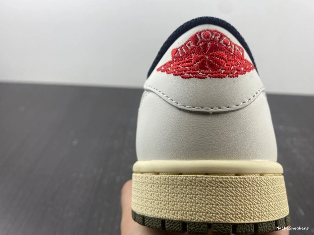 MaikeSneakers 1 Travis Low OG WMNS Air Olive DZ4137-106 Scott x Jordan 0717